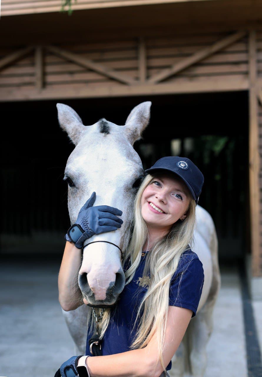 Тренер по конному спорту